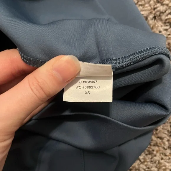 Vuori ‘Evolve’ blue colored leggings women’s size XS - Picture 5 of 5